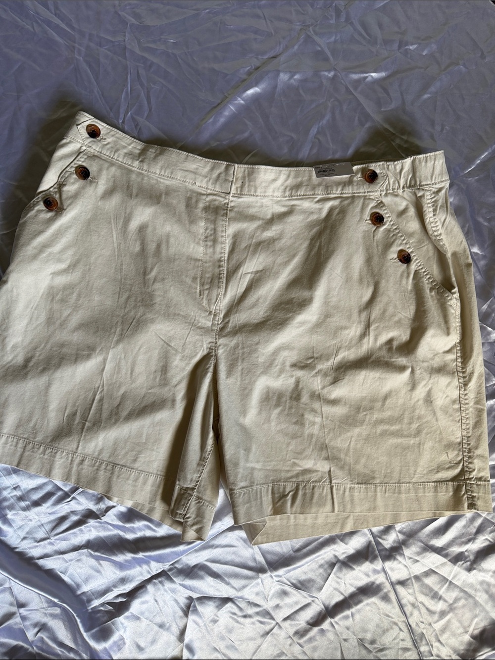 Classic High-Rise Cream Women's Shorts with Button Detail